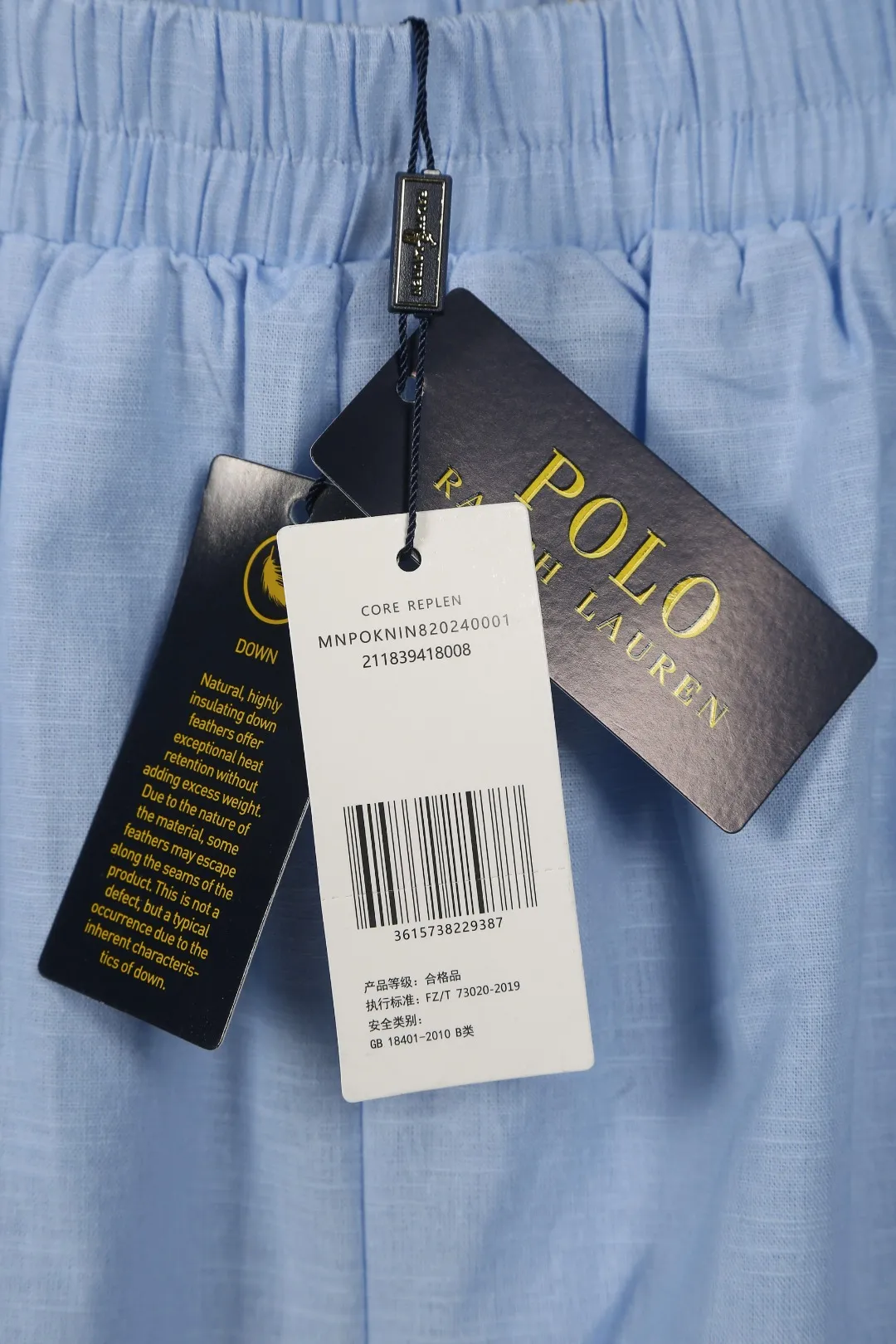 P210 Actual photo [High-end quality] Style number: 25052# Color: Navy blue/off-white/light khaki/ice blue/dark khaki Size: S to Short five-point version, double-layered inside and outside to prevent exposure, double stitching to cover the independent waistband ✅ - Professional washing before the car, the texture of the fabric is tight and soft ✅ - RL/Ralph Lauren linen shorts are simply a summer savior. The linen material allows every pore to breathe freely, say goodbye to sticky heat. Walking on the road, the wind blows, and the heat all over the body is instantly smoothed away. The bamboo texture is natural and unique, simple and pure texture, full of laziness and old money style.